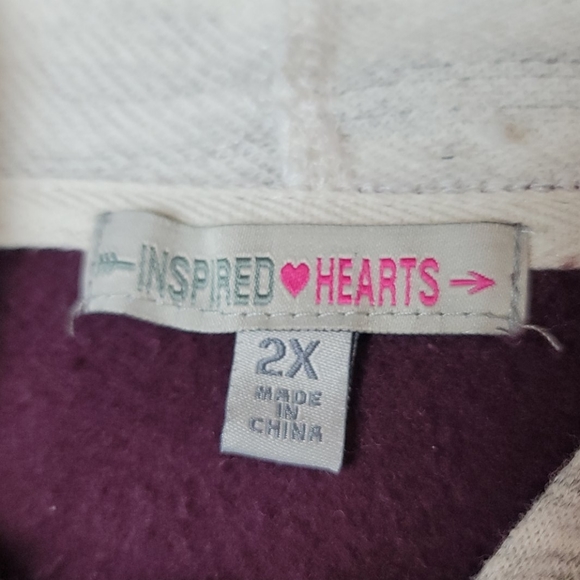 Sweater - Picture 4 of 4